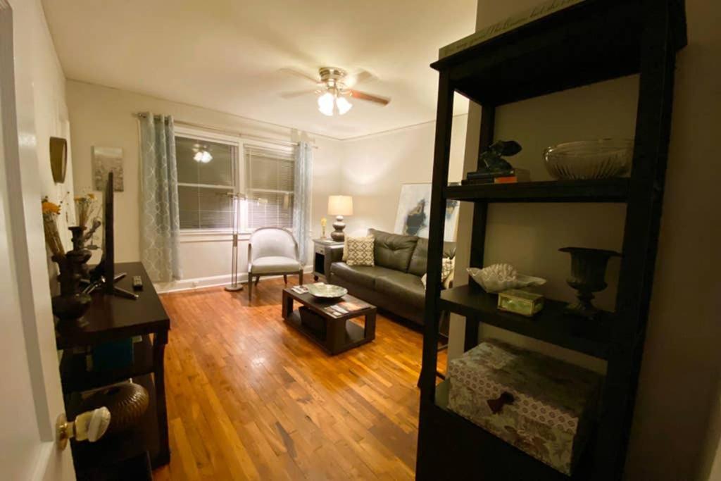 Darling Cottage In University Park Raleigh Bagian luar foto